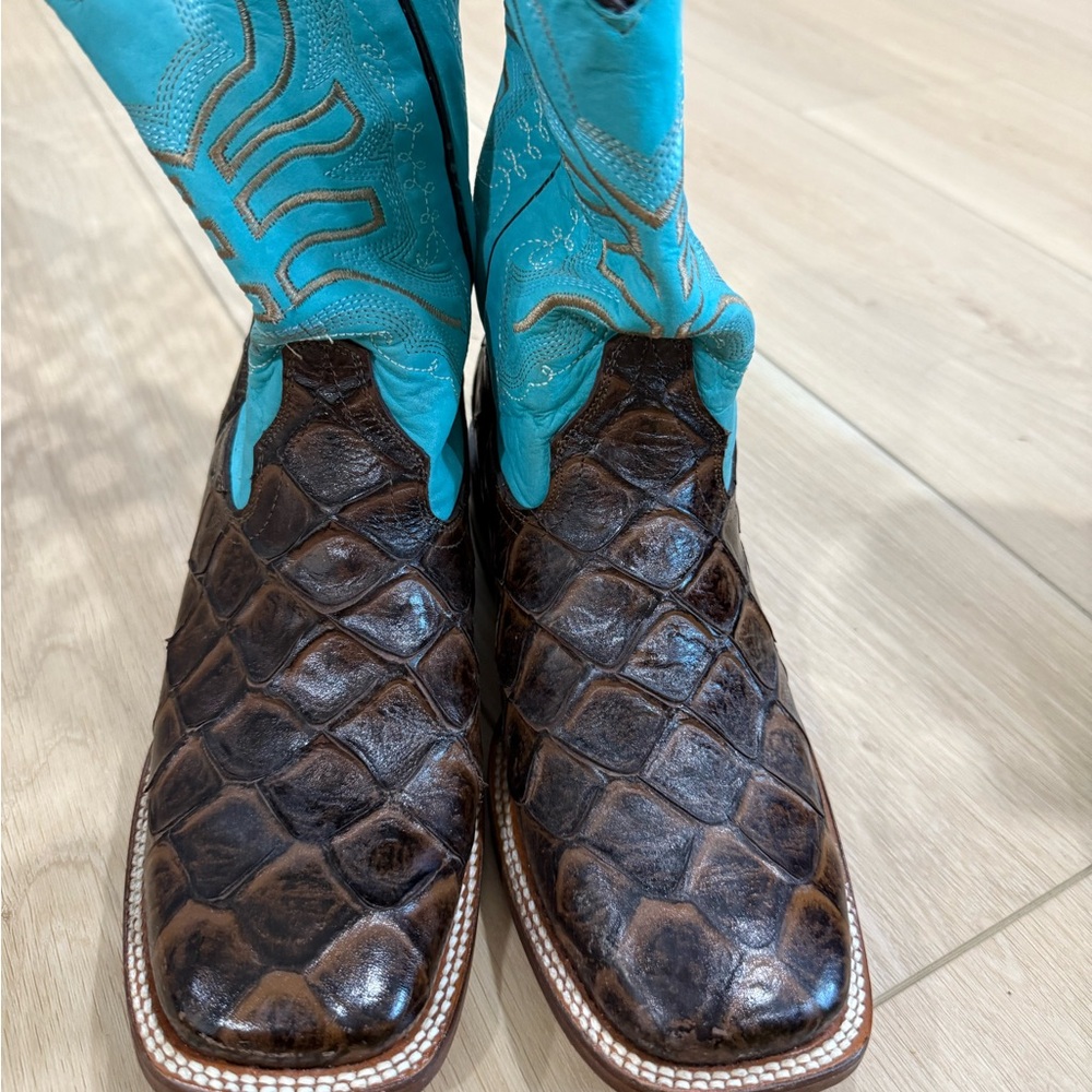 Boots Turquoise and Brown Leather Western Boots